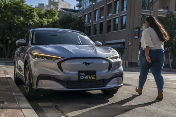 FordDrive_1.jpg