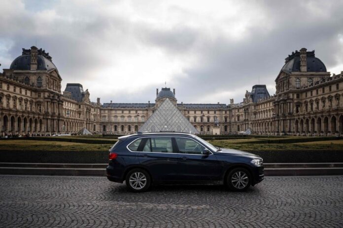 paris.jpg