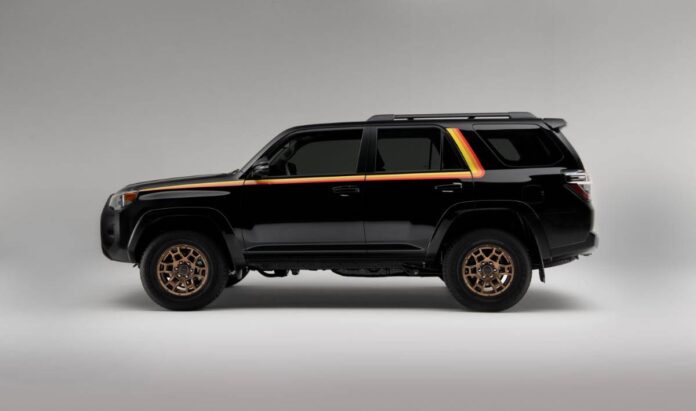 2023_Toyota_4Runner_40th_Anniversary_Black_003-1500x886-1.jpg
