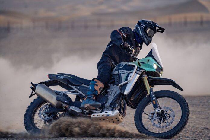 kove-800x-rally-accion-action-offroad-2025-2-scaled.jpg