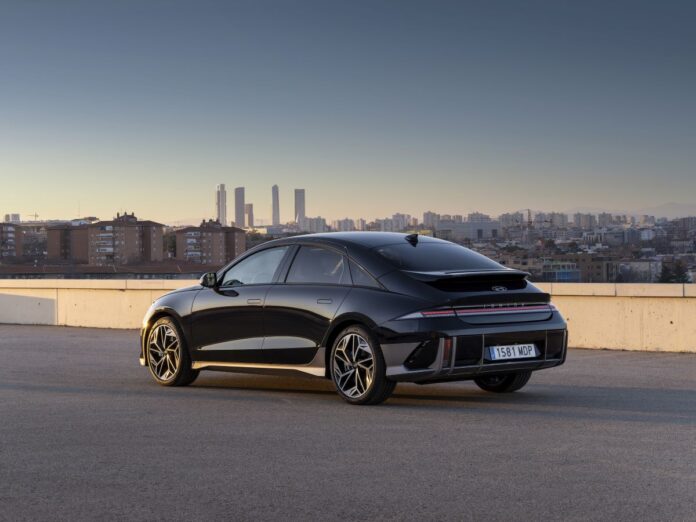 Hyundai-IONIQ-6-exterior-07.jpg